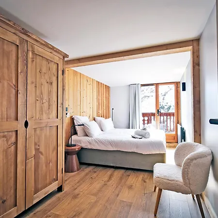 Chalet Familial Renove Avec Jacuzzi, Acces Piste, Ski - Fr-1-613b-42 Apartment *